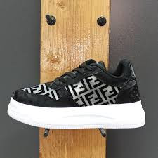 کتونی طلقی فندی